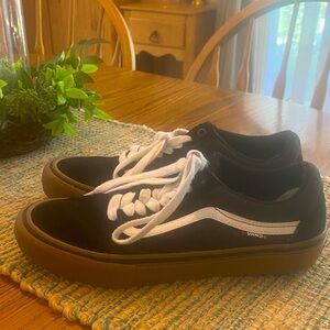 Black vans skate shoes size 7 1/2  gum sole 9.5 women’s